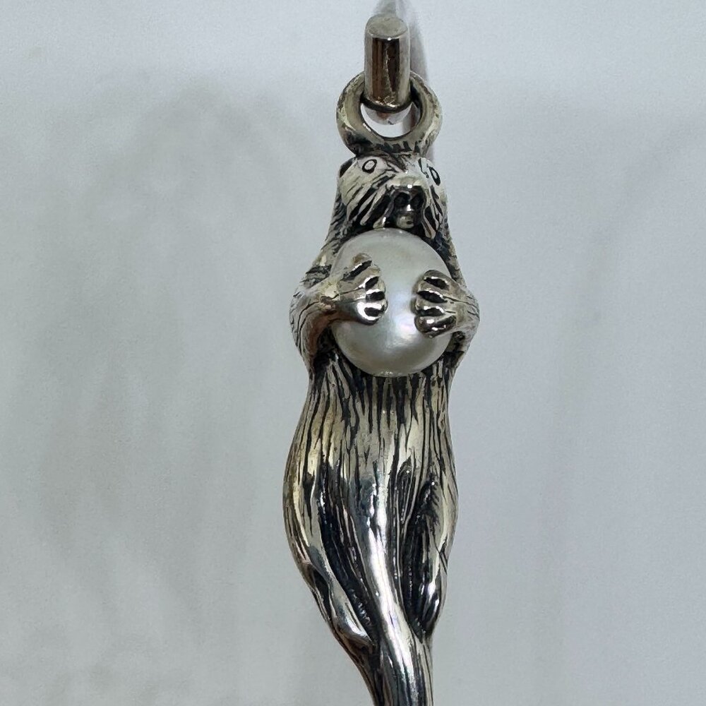 Pat Pearlman Otter Cuff Bracelet. Sterling Silver. White Pearl-NWOT - Picture 2 of 4
